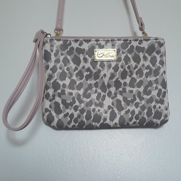 Betsey Johnson Leopard Print Small Crossbody Purse Grey & White w/ Pink Trim - Picture 1 of 6